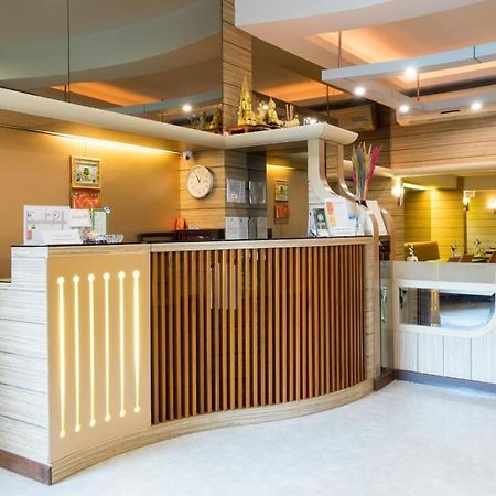 New Suanmali Hotel Бангкок Экстерьер фото