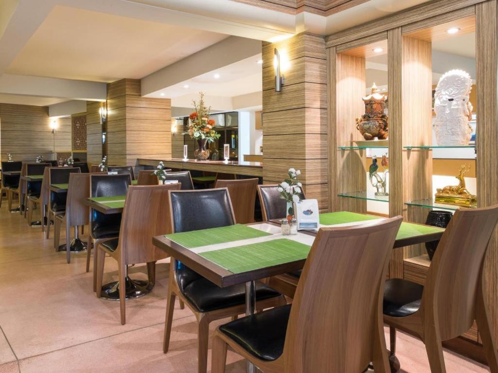 New Suanmali Hotel Бангкок Экстерьер фото
