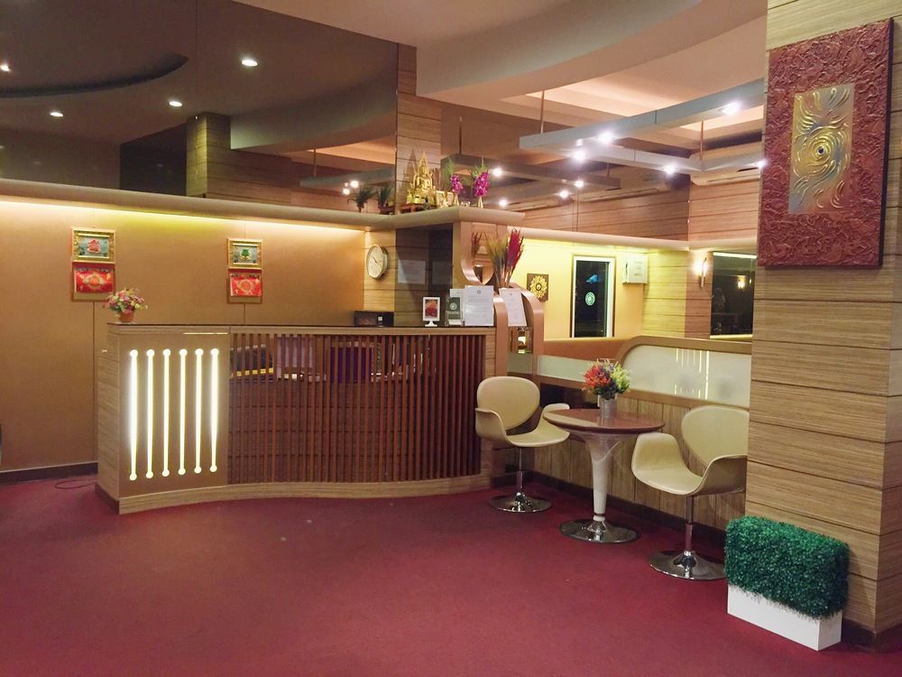 New Suanmali Hotel Бангкок Экстерьер фото